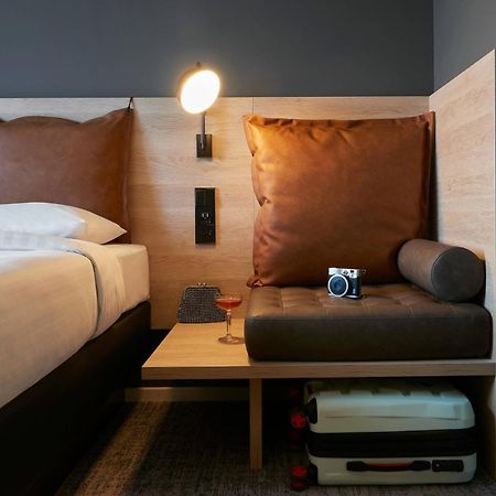 Hotel Moxy Sophia Antipolis Biot Zewnętrze zdjęcie