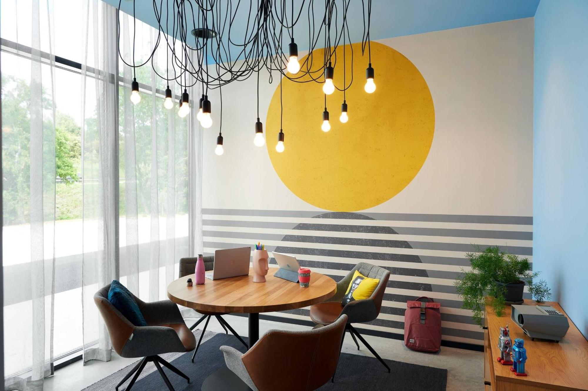 Hotel Moxy Sophia Antipolis Biot Zewnętrze zdjęcie