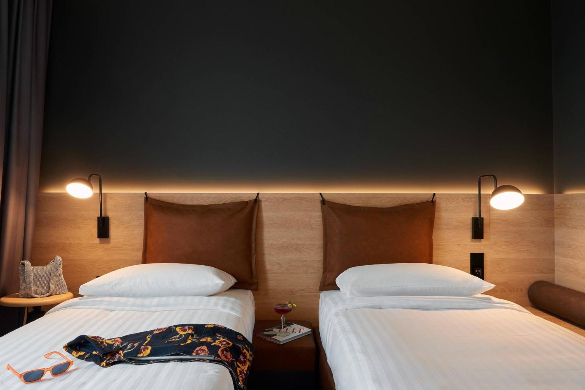 Hotel Moxy Sophia Antipolis Biot Zewnętrze zdjęcie